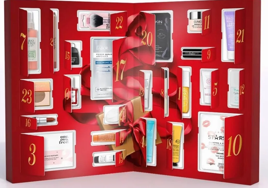 Douglas Adventskalender 2024 Beauty -Exklusiv Edition- Frauen + Mädchen Kosmetik Advent Kalender, Wert 350 €, Pflege Frau, Adventkalender Damen, Women