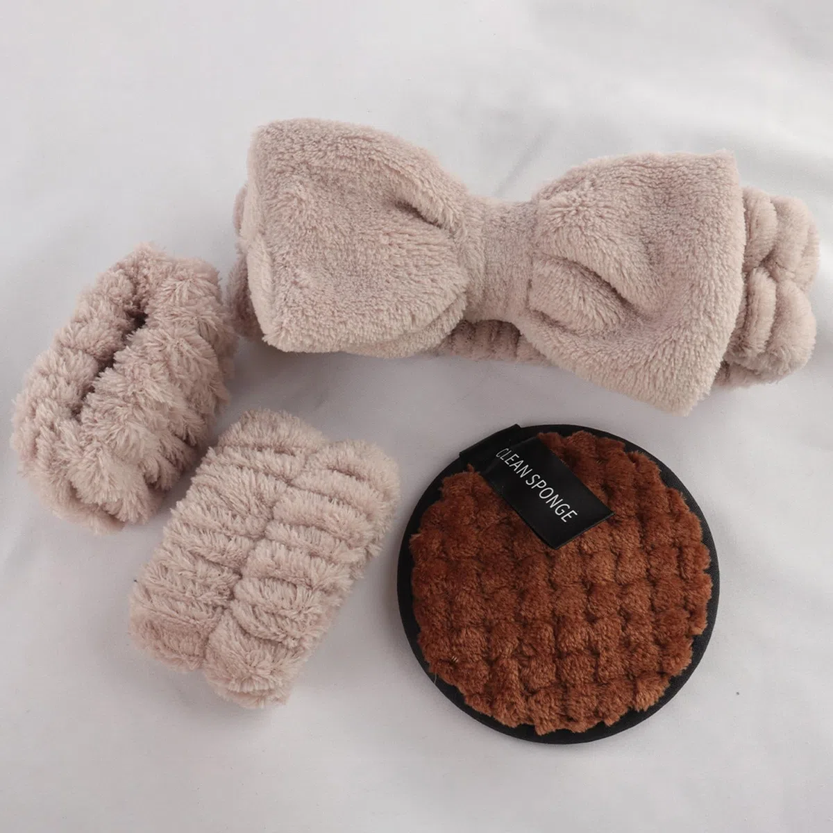 40 Stück Pinselset Makeup Professionelles Make up Pinsel set für Frauen | Foundation-Mischungen | Premium Beauty-Werkzeuge, Schwamm für Foundation, Make-up-Applikatoren (40 Stück - Kaffee)