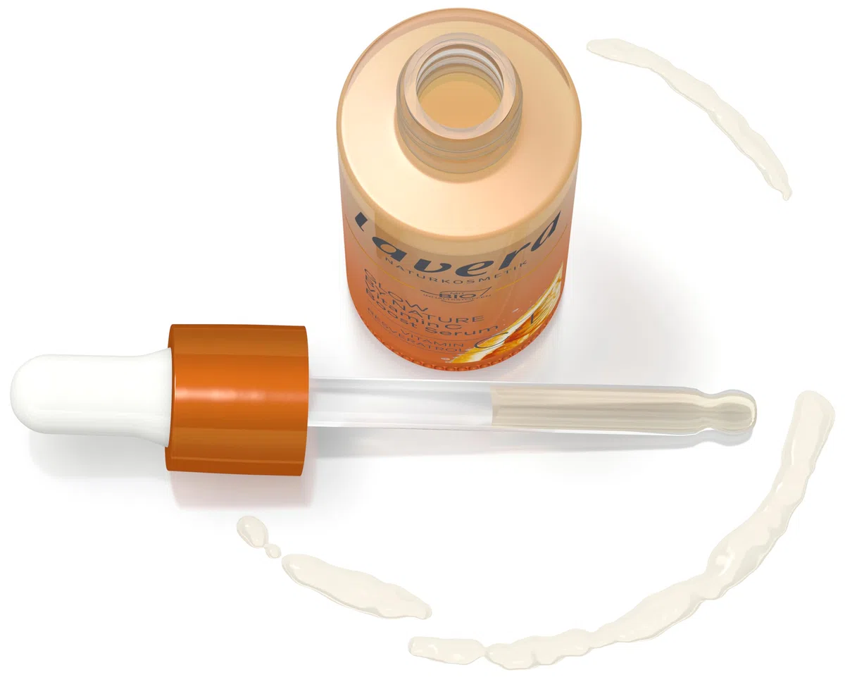 lavera Glow By Nature Vitamin C Boost Serum - intensive Hydration - erfrischt & geschmeidigt - mildert Pigmentflecken & Pickelmale - Q10 - vegan - Naturkosmetik - 30 ml
