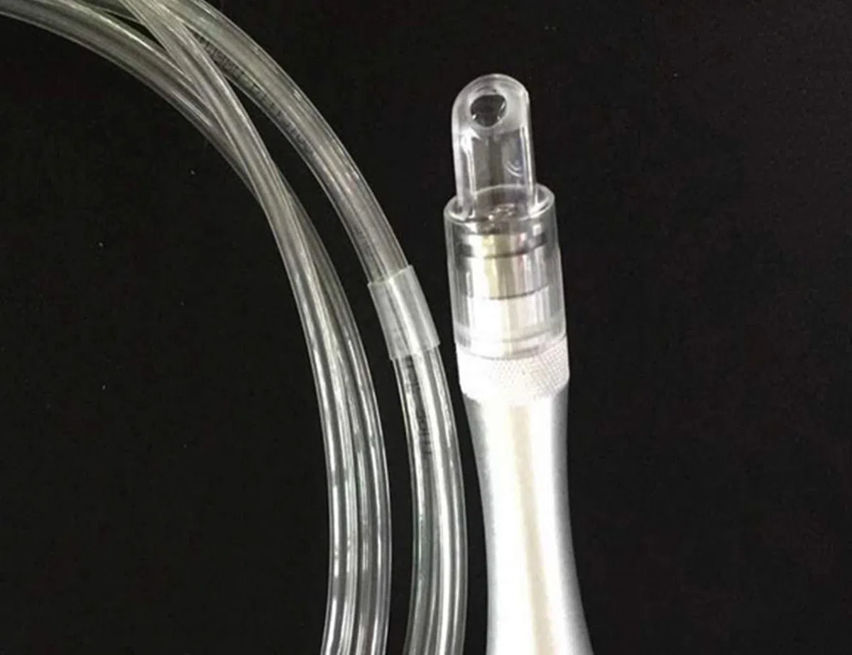 Kristall-Mikrodermabrasionsgerät für das Gesicht, professionelles Hautverjüngungsgerät mit Diamant-Peeling und Saugfunktion – Gesichtsbehandlungsgerät für zu Hause zur Porenreinigung, Faltenreduz