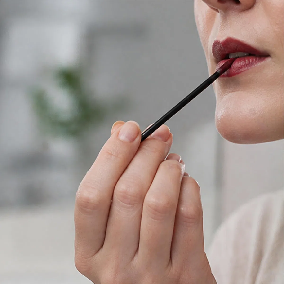 KEILEOHO 1000 Stück Schwarz Einweg Lippenpinsel, Make Up Lippenstift Pinsel aus PP Material, Makeuppinsel für Lipgloss und Lippenstift, Kosmetik Applikator